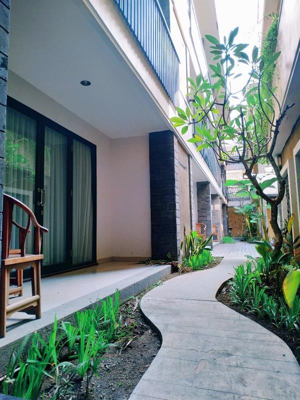Swiss-Belinn Seminyak Exteriör bild