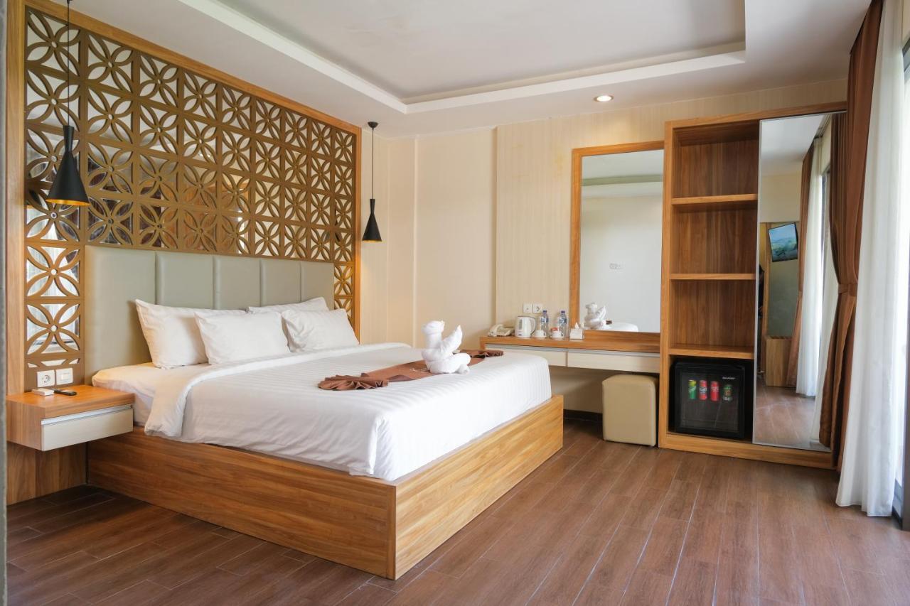 Swiss-Belinn Seminyak Exteriör bild
