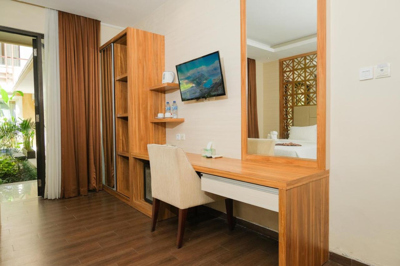 Swiss-Belinn Seminyak Exteriör bild