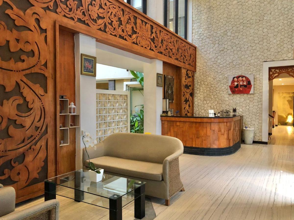 Swiss-Belinn Seminyak Exteriör bild